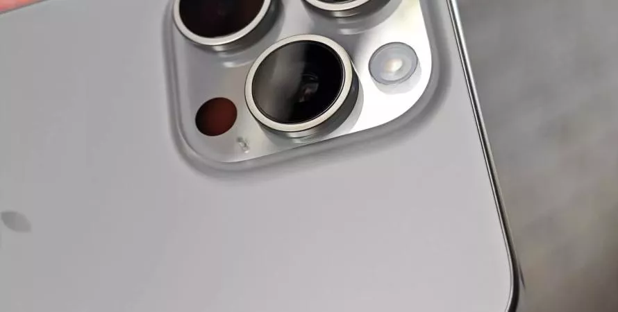 Nouveau look pour les iPhone 16 Pro et Pro Max : plus grands et plus puissants