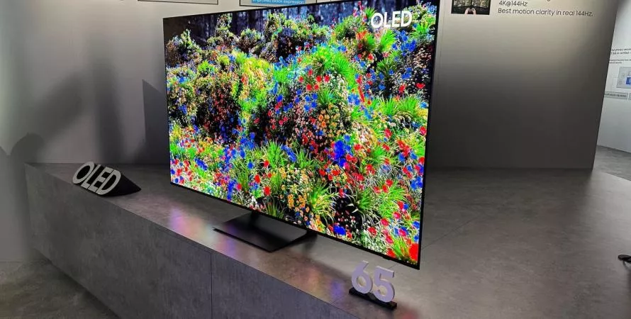 Découvrez la Samsung S95C : La Star des TV 4K OLED en Promo !