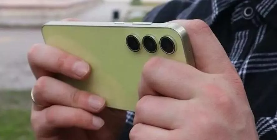 Fuite des premières images du Samsung Galaxy A55 : design et caractéristiques révélés
