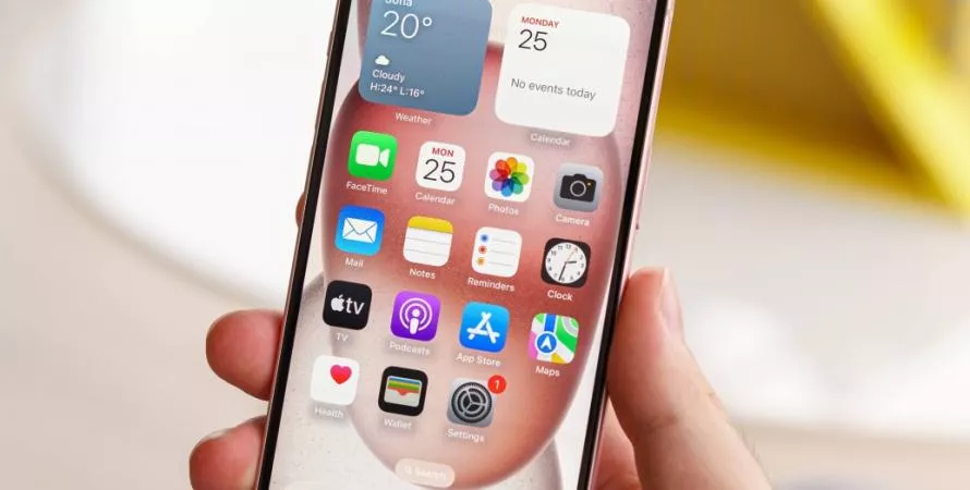 L'iPhone 17 adoptera un verre anti-reflet résistant aux rayures comme le Galaxy S24 Ultra