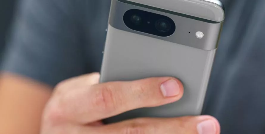 Google améliore son appli Téléphone avec la recherche de numéros inconnus