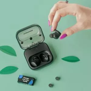 Fairphone dévoile les écouteurs Fairbuds : changez de batterie comme de chemise !
