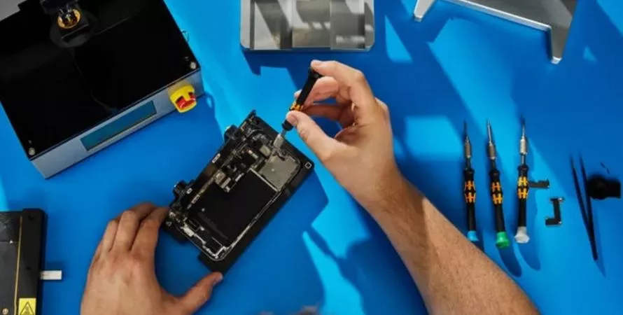 Réparer son iPhone devient jeu d'enfant avec Apple