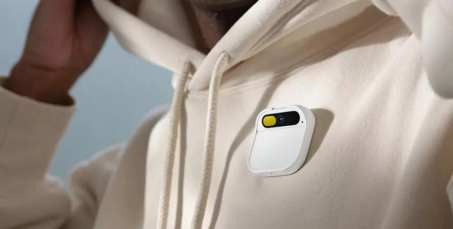 Le Humane AI Pin : un lancement prometteur mais décevant