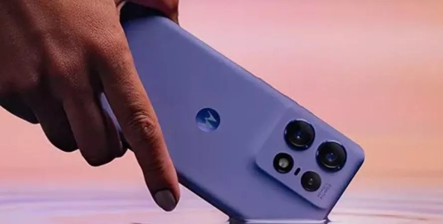 Le Motorola Edge 50 Pro arrive sur les marchés mondiaux