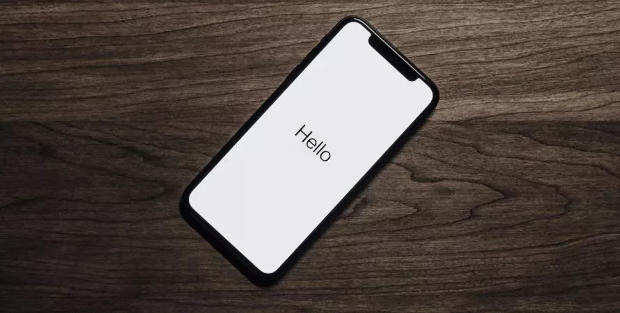 Choisir le bon smartphone : écran et caractéristiques essentielles