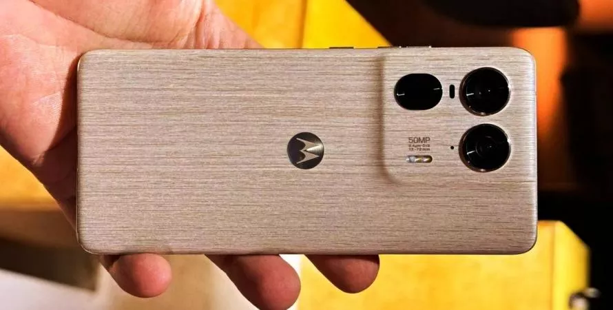 Pourquoi je rêve d'un iPhone en bois comme le nouveau Motorola