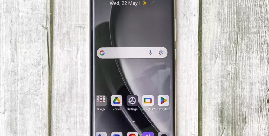 Premières impressions sur le Realme GT 6T