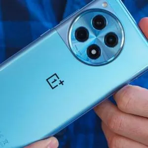 OnePlus 12R bénéficie d'une mise à jour améliorant l'autonomie