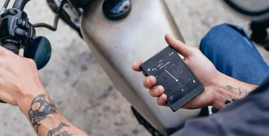 Light Phone 3 : le téléphone simplifié qui vous déconnecte du superflu