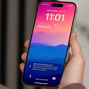 Nouvelles fonctions de gestion de charge sur l'iPhone 15 avec iOS 18