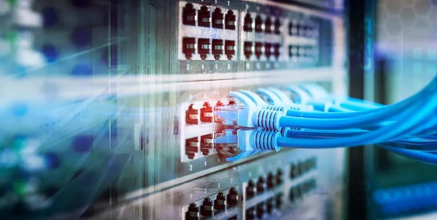 Le futur éblouissant de la fibre optique et ses vitesses record