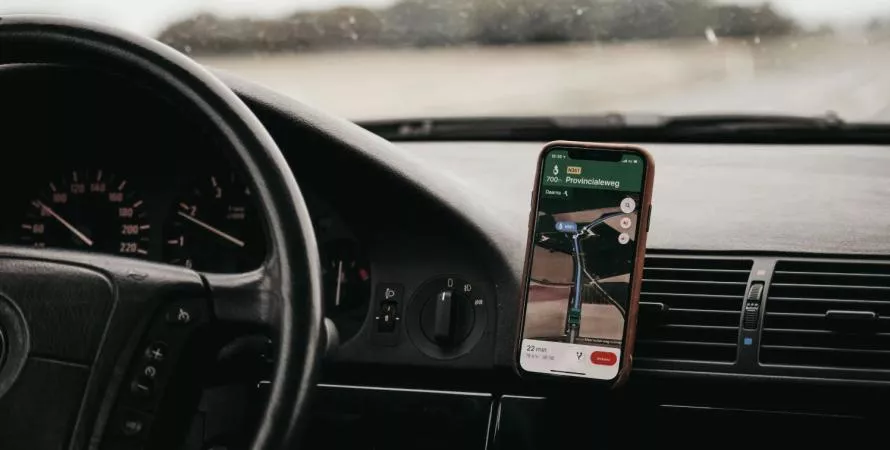 Google Maps sur iPhone ajoute enfin le compteur de vitesse