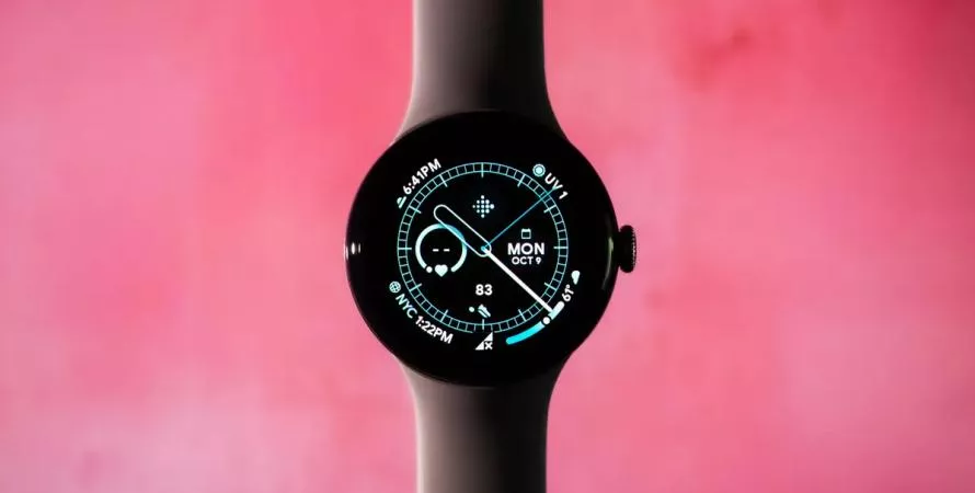 Découverte en avance : le Google Pixel Watch 3 en deux tailles différentes