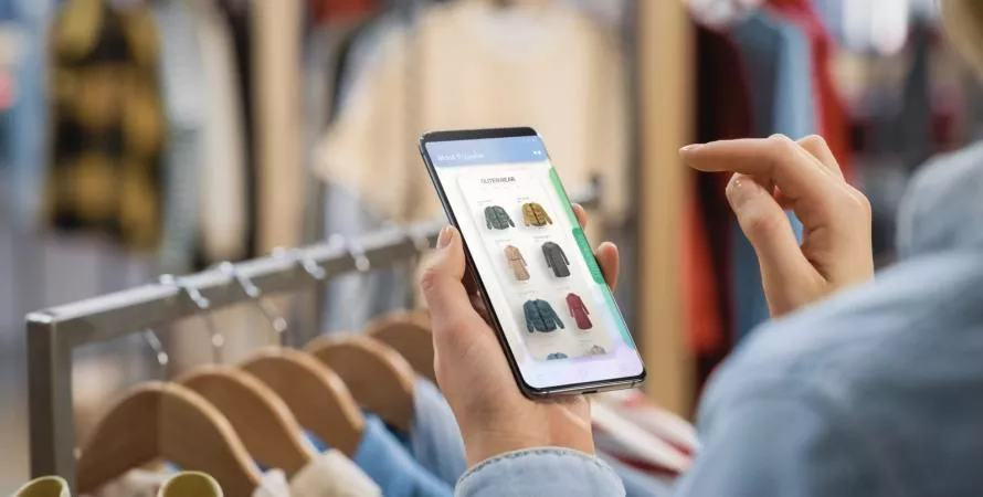 Redéfinir la mode : comment l'IA transforme nos garde-robes
