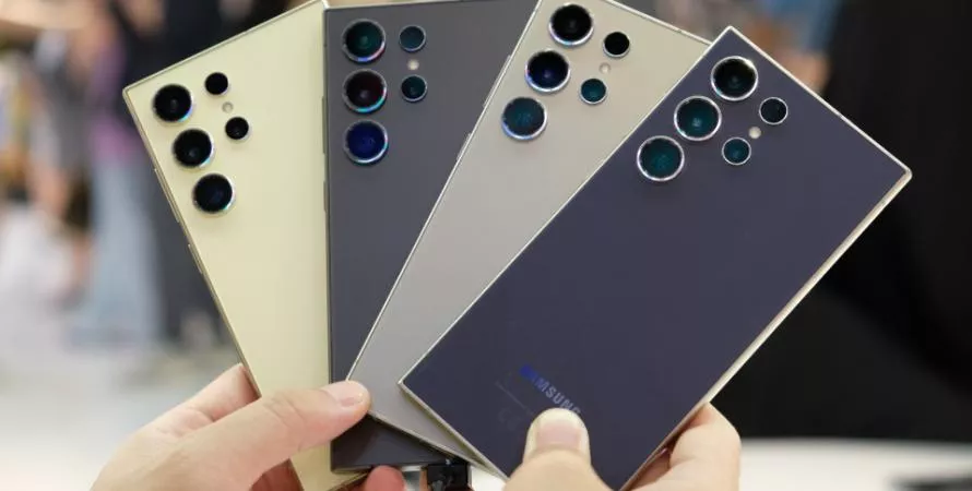 Samsung S25 Ultra : Un écran plus grand et des bordures affinées