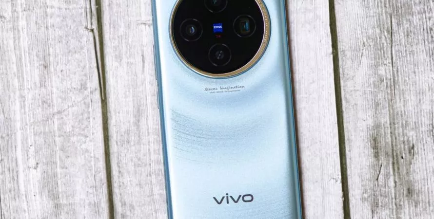 Découvrez les nouveautés du Vivo X200 : écran et batterie améliorés
