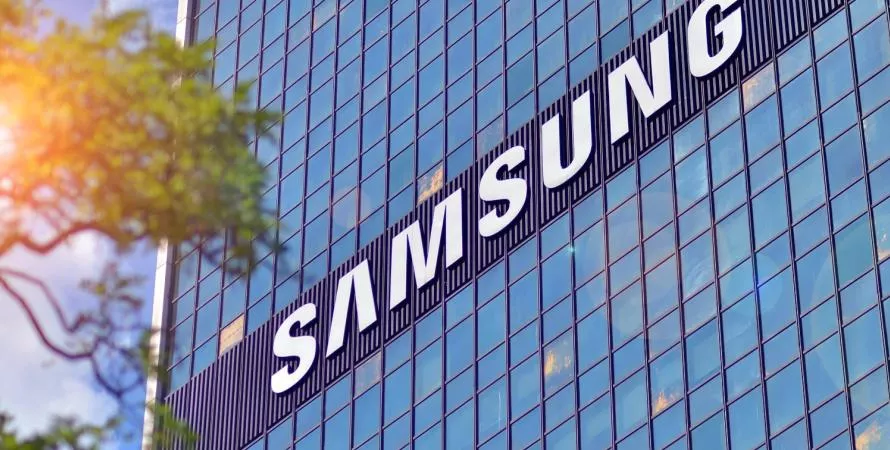 Samsung prêt à révolutionner le marché avec un smartphone à écran enroulable