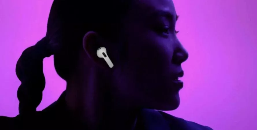 AirPods 4 vs AirPods 3 : Comparatif des modèles Apple