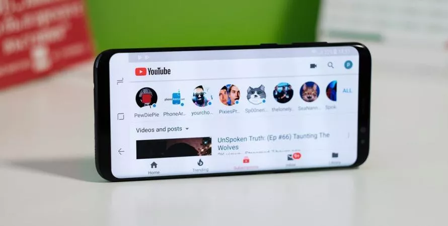 YouTube s'inspire de TikTok : le swipe vertical arrive sur les vidéos classiques