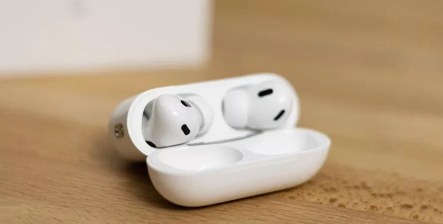 Les AirPods d'Apple se transforment en assistants santé connectés