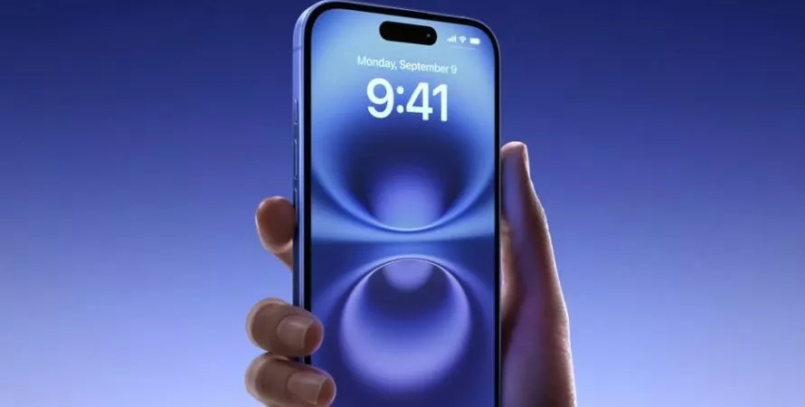 L'iPhone 16 ne tiendra pas ses promesses avant 2026