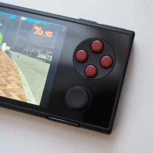 Ayaneo Pocket Micro : hommage moderne au Game Boy Micro, mais à quel prix ?