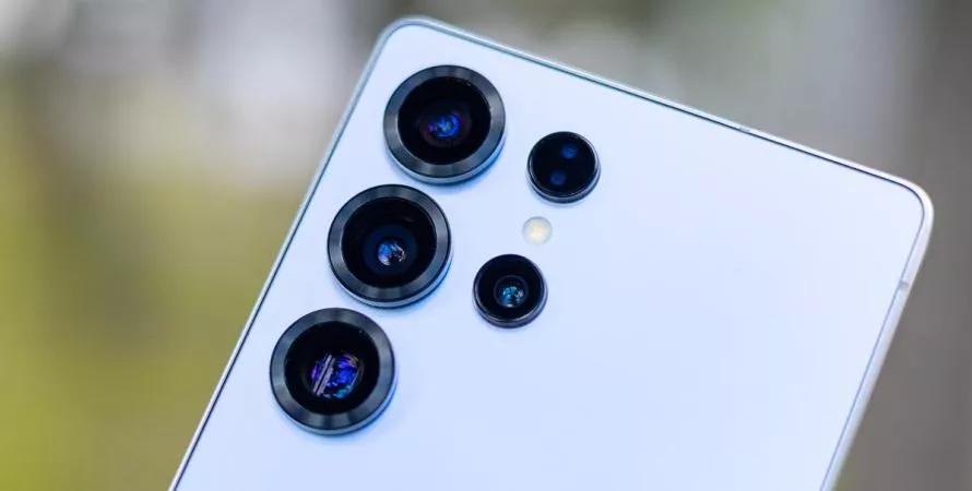 Galaxy S25 Ultra : le nouveau ultra grand-angle 50 MP est-il un vrai plus ?