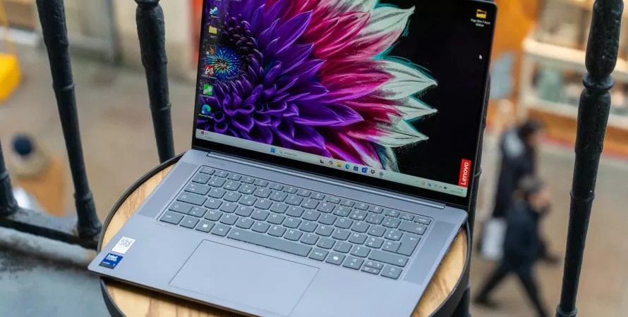 Test du Lenovo Yoga Slim 7i Gen 9 : un vrai rival du MacBook Air 15 ?