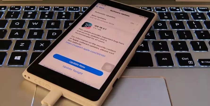 Un iPhone SE 3 dans un Nokia Lumia 1020 : ça fonctionne !