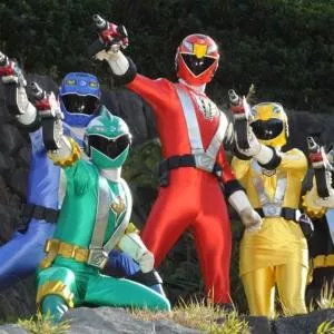 Les Power Rangers reviennent sur Disney+ : un reboot prometteur ?