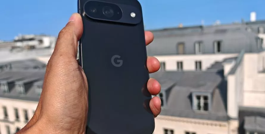 Pixel : la double tape pour éteindre l’écran enfin en approche