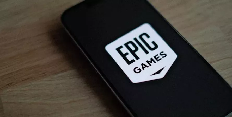 Epic Games frappe fort : zéro commission et retour sur iOS