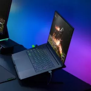 Puissant, fin et boosté à l’IA : le nouveau Razer Blade 14 en met plein la vue