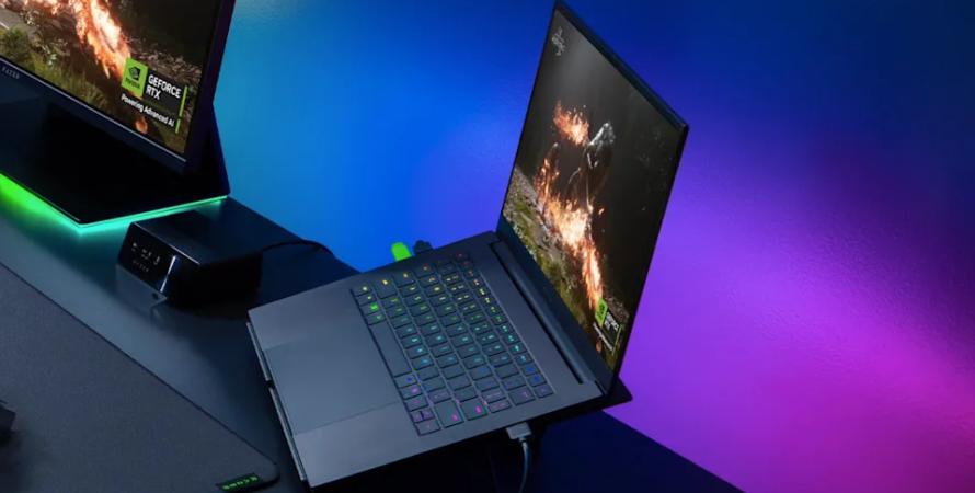 Puissant, fin et boosté à l’IA : le nouveau Razer Blade 14 en met plein la vue Puissant, fin et boosté à l’IA : le nouveau Razer Blade 14 en met plein la vue