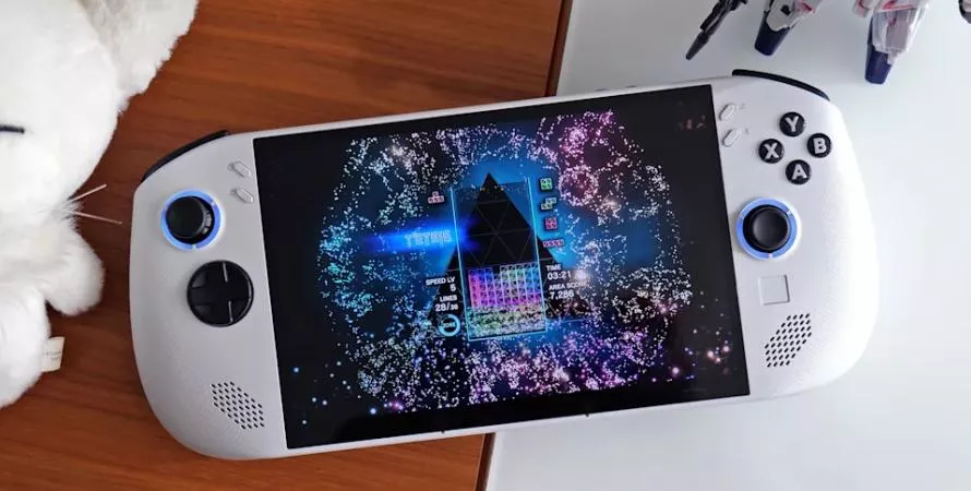 SteamOS débarque sur une nouvelle console portable : la Lenovo Legion Go S