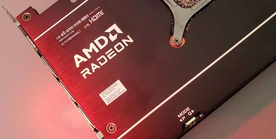 Radeon RX 9060 XT : la carte graphique qui se montre avant l’heure