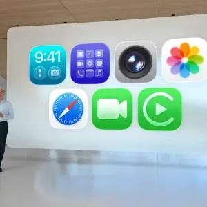 Apple dévoile iOS 26 : refonte visuelle et nouvelles fonctions en approche