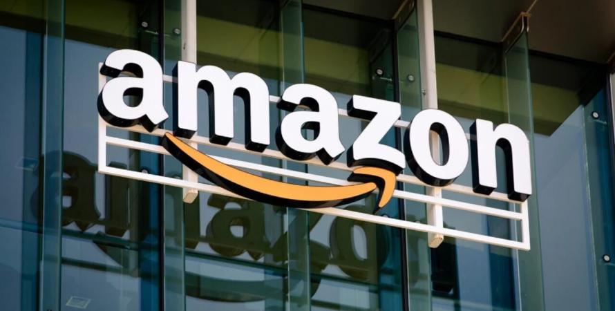 Amazon prévient ses salariés : l'IA va transformer les métiers… et supprimer des postes Amazon prévient ses salariés : l'IA va transformer les métiers… et supprimer des postes