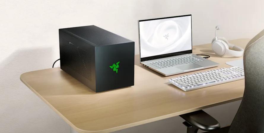 Razer relance son boîtier eGPU avec le Core X V2 et Thunderbolt 5 Razer relance son boîtier eGPU avec le Core X V2 et Thunderbolt 5