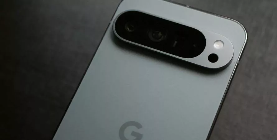 Un menu caché d’Android se refait une beauté (et parle satellites)
