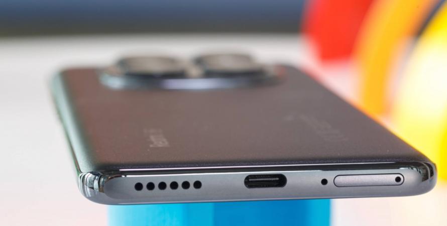 Xiaomi prépare un smartphone Redmi avec une batterie monstrueuse de 8 500 mAh Xiaomi prépare un smartphone Redmi avec une batterie monstrueuse de 8 500 mAh