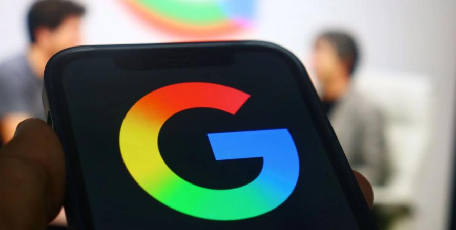 Google écope de 3 milliards d'euros d'amende : l'Europe frappe fort Google écope de 3 milliards d'euros d'amende : l'Europe frappe fort