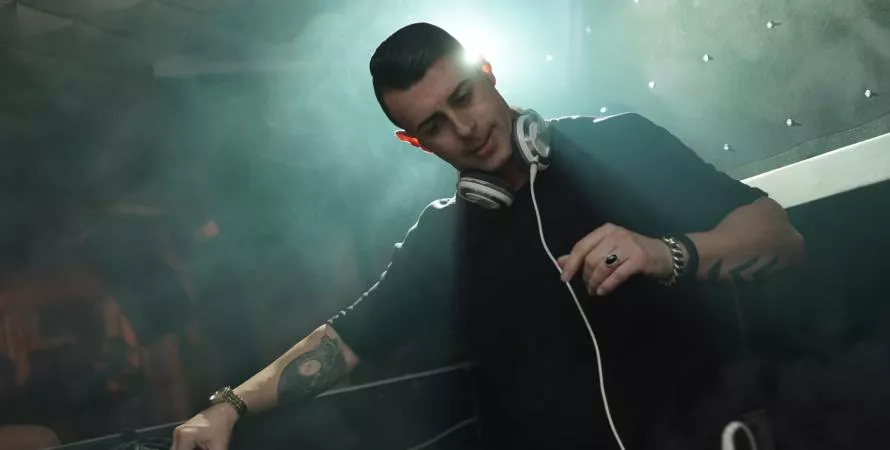Spotify fait son grand retour dans les logiciels de mix : une nouvelle ère pour les DJs amateurs