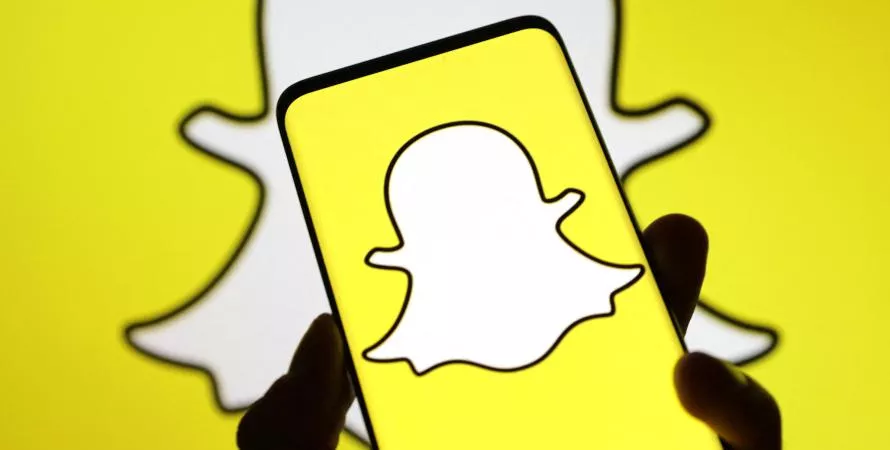Snapchat fait payer le stockage de vos souvenirs : ce qui change pour vous