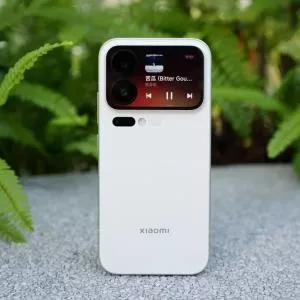Xiaomi 17 : quand l'imitation ne suffit plus face à l'iPhone 17