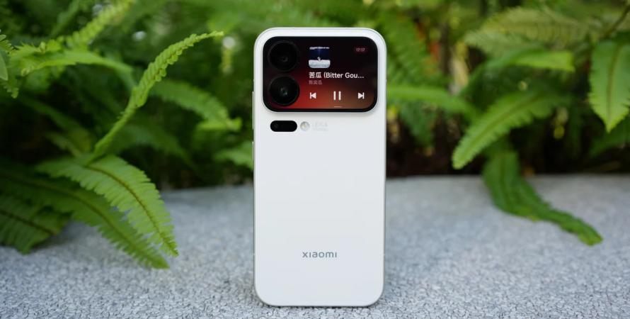 Xiaomi 17 : quand l'imitation ne suffit plus face à l'iPhone 17 Xiaomi 17 : quand l'imitation ne suffit plus face à l'iPhone 17