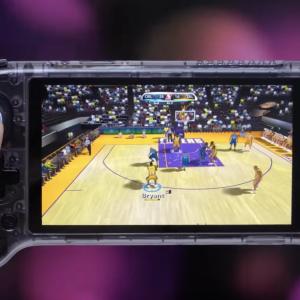 Anbernic RG 557 : l'écran AMOLED ne suffit pas face au Retroid Pocket 5 Anbernic RG 557 : l'écran AMOLED ne suffit pas face au Retroid Pocket 5