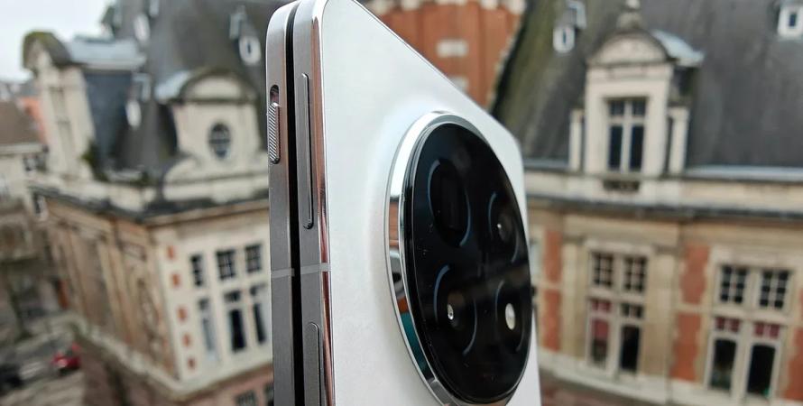 L'Oppo Find N6 s'annonce encore plus fin : le Galaxy Z Fold est prévenu L'Oppo Find N6 s'annonce encore plus fin : le Galaxy Z Fold est prévenu