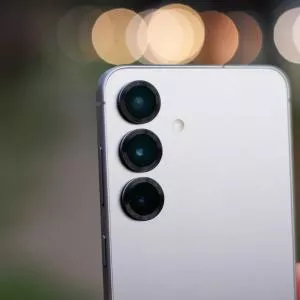 Galaxy S26 : Pourquoi Samsung change son calendrier cette année ?